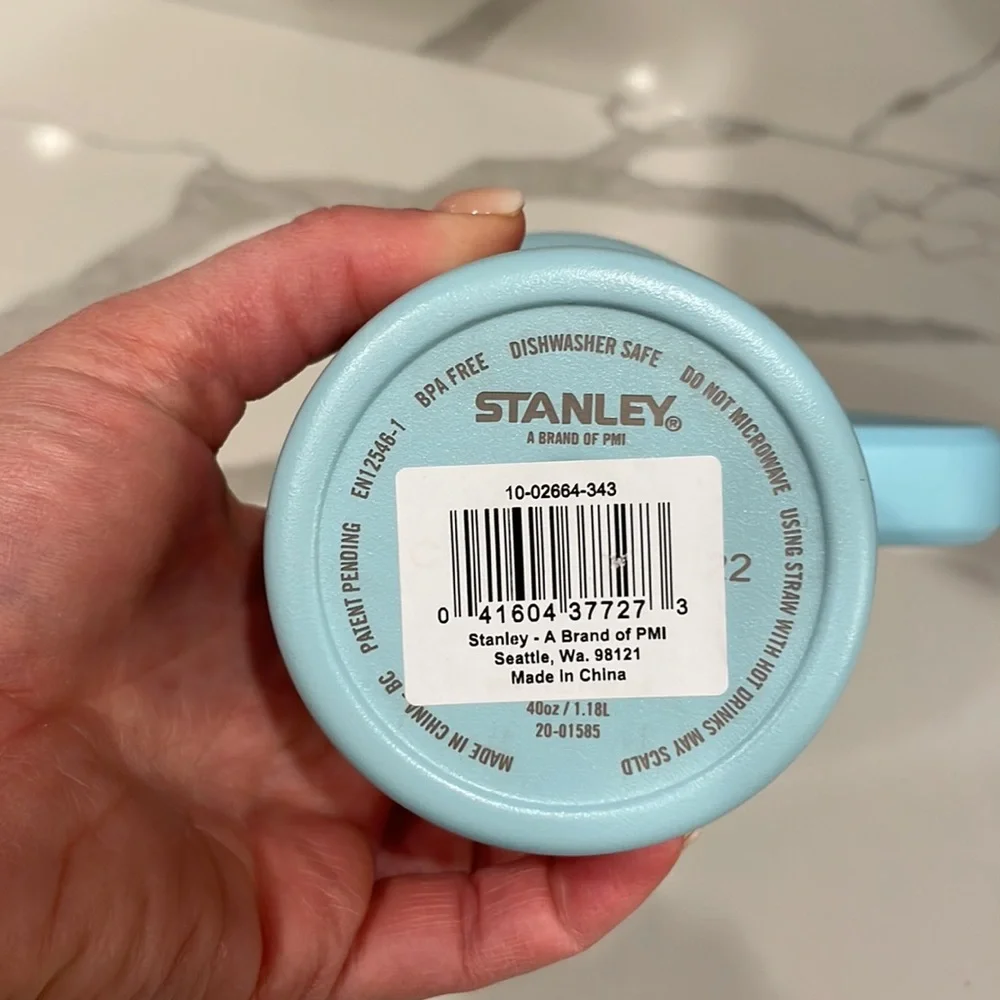 Stanley - AQUA - OG 40 oz Adventure Quencher Travel Tumbler (Light Blue) NWT!